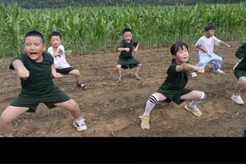 邳州武术之家，坚持带附近村孩子练习武术，贵在坚持！（由于条件有限，只能带附近村的孩子）#传统文化 视频封面