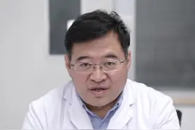 得了汗疱疹怎么办？#汗疱疹 #抖医医生  #医学科普  #过敏 @DOU+小助手 @抖音短视频 视频封面