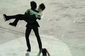 #柳鑫宇 又双叒叕公主抱#羽生结弦了！这是8.0版本了，柚子今天还头晕吗视频封面