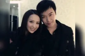 #陈思诚佟丽娅罕见同框 丫丫细心帮其整理衣服，全程有说有笑，还像是夫妻的感觉，难道两人这是准备复合了吗？#陈思成#佟丽娅视频封面