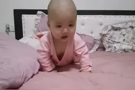 我们说好，妈妈晚一点变老，你快一点长大，20年后我们做姐妹好吗视频封面