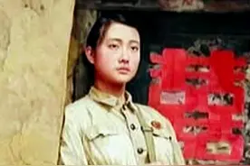 “昆仑女神”杨丽，为等良人20年坚守大山，车辆经过都会鸣笛致意 。#人物 #杨丽 #昆仑 #女神 #爱情 视频封面