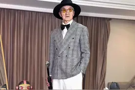 龟孙开家长会，穿哪套能盖过李雨晴爷爷？#穿搭 #李雨晴妈妈