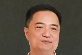 从#亿万富翁到#千万富翁，他经历了什么？#天使 #投资 #企业家 #运气视频封面