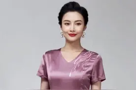 六一儿子结婚礼服可以这样安排#喜婆婆妈妈装 #喜婆婆喜妈妈 #婚礼妈妈礼服 #婚宴妈妈装 #婚礼妈妈装 #妈妈装视频封面