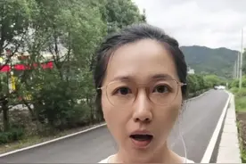 浙江多地宣布停课！#台风灿都 或将连续两次登陆，影响或超“烟花”#浙战灿都 #新闻姐 @抖音短视频 视频封面