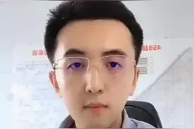 小狗肚子上有黑斑是怎么回事。#宠物 #医师达人秀 #萌宠