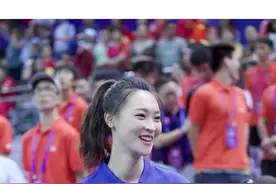 长多高可以打排球？多高都行！但要进入排球队你要努努力啦！#排球 #琪琪怪怪的知识学惠了吗视频封面