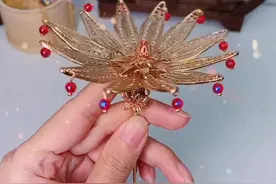 今天做会转动的发簪。斗罗大陆之佛怒唐莲，唐门机括类暗器排行榜第一位。#斗罗大陆#佛怒唐莲 #唐三视频封面