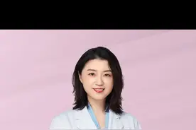 “大姨妈”量大还有血块是怎么回事？如果你出现了这个情况，一定要及时就医！#月经那些事 #月经量多 #女性健康 视频封面