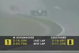 舒马赫著名的“三轮车”之战，你还记得吗#F1 #舒马赫 #车神视频封面