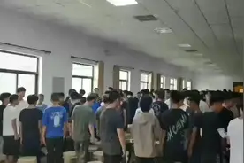 第一顿晚餐，部队管理模式视频封面