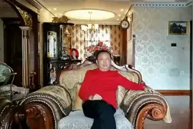 纪妍妍宣布退役，从50年代到10年代，至少影响了七代人视频封面