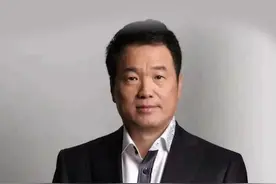 #黄怒波 ：#俞敏洪  几次被绑架都能死里逃生，我们这一代人承受力都很强！#真实经历 #人物故事 #创业之路 #顽强生命 @抖音短视频 视频封面