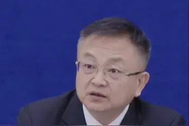 #工会关爱户外劳动者新闻发布会 全国总工会权益保障部部长粟斌：户外劳动者服务站点服务户外劳动者5900多万人。视频封面