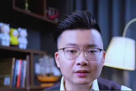 比特币暴跌 韩国人破产了？#韩国#内卷#比特币#年轻人#财经视频封面