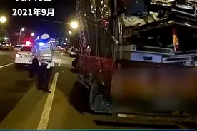 #天津民警都是段子手 天津真的人均相声大师...民警“相声式”执法再度登场@天津交警#政媒原创作者联盟 #直击公安第一线 视频封面
