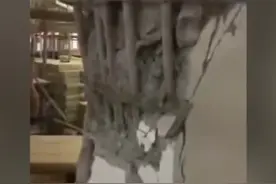 南昌万科地下车库40多根承重柱开裂 专家：此部分地库尚在施工，地下水浮力增大导致柱体裂缝视频封面