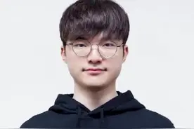 #faker 昨晚的直播间其实也有人带节奏，其实没啥必要的，捐款都是好事。视频封面