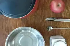 水份进出细胞的方式是自由扩散还是协助扩散？（在苹果中）