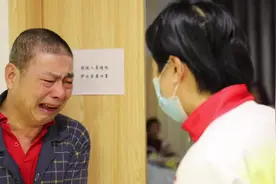 90后援鄂护士长回归  摘下口罩你是如此美丽视频封面