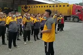 韵达快递分拨中心大量招聘男女员工视频封面