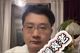 #女人 #护肤 #番茄红素#周博士讲皮肤 西红柿中的番茄红素可以延缓皮肤衰老，每天可以吃两个  视频封面