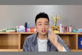 你觉得健身教练到底乱不乱呢？#健身教练 #屌丝逆袭 @赛普健身教练培训基地 #赛普健身学院视频封面