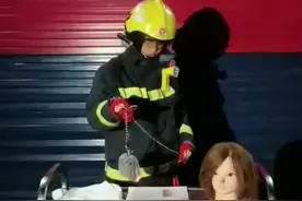#网红钢丝棉可轻易点燃衣物和头发视频封面
