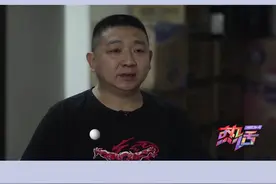 小女孩深夜坠楼，落在轿车车顶捡回一命！#夫妻 #安全 #赌气视频封面