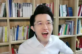 怎么做到见人说人话，见👻说👻话？本期大揭秘，人精到底是如何炼成的？视频封面