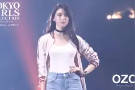 日本超模#三吉彩花#t台走秀#霸气出场视频封面