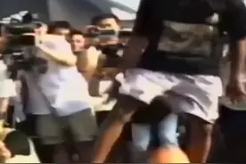 你还记得那年科比多大吗#科比 #重启新赛季视频封面