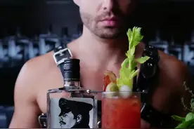 TOM OF FINLAND 伏特加，喝了才知道什么是真爱。视频封面