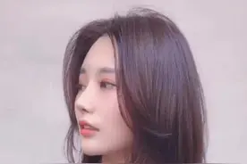 #锁骨发，#抖音小助手 @烫发～晓雪老师（木节学院） @石东升 @王贺美发教育 @栉'陈带派造型视频封面