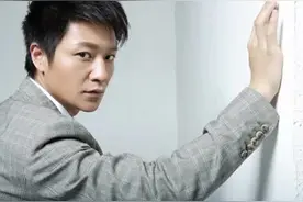 #李宗翰 在#安家 中饰演#翟云霄 ，你猜他开什么车呢？@抖音短视频 @抖音汽车视频封面