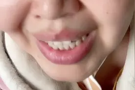 女的月入一万，想找个小10岁男友，行不行#情感咨询视频封面