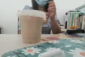 以前不喜欢发信息不回，突然消失的朋友