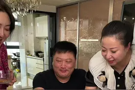 家庭版番茄蒸泡面，感谢大家支持！#给陈奕迅准备加油便当 #跟抖音学做菜