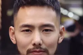 骚又骚得很，弄你又不肯。#男士发型改造 #男士发型设计 #懂你的发型师 @抖音短视频视频封面
