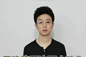 早晚练习这两个简单小动作，通经活络，缓解膝盖疼痛。#瑜伽视频封面