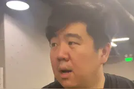 胳膊拧不拧得过大腿？来艾特你认识的大胳膊#健身 #瓷器厂的爷们er #来碰瓷er #大东减肥中 @瓷器厂的爷们er视频封面