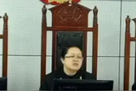 涉毒无小事，审判长当庭怒斥毒贩，句句在理！视频封面