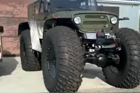 改装俄罗斯瓦滋“猎人”469全地形越野车，采用SKB-600型4X4超大低压越野轮胎，搭载160升压缩机轮胎充放气系统#汽车 #越野 #全地形车 视频封面