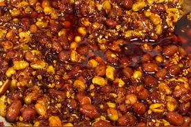 #趣味美食计划 辣子油放白酒增香，醋增色，当啥增辣来的？