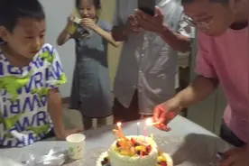 老爸在我心中永远都是大英雄，你陪我长大，我陪你变老视频封面