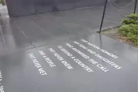 韩战纪念碑视频封面
