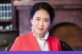 “车灯女王”周晓萍：身价是董明珠的5倍，靠“车灯”赚宝马奔驰的钱，如今坐拥160亿#励志女性#热门视频封面