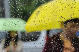 #赤峰市 #天气预报 赤峰市将迎雨夹雪 降温 大风天气！视频封面