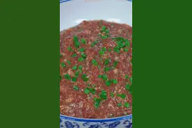 为什么你调的肉馅干巴巴的，包出来的水饺不好吃呢，今天我把好吃的香菇肉馅教给你#饺子馅 #妈呀太香了